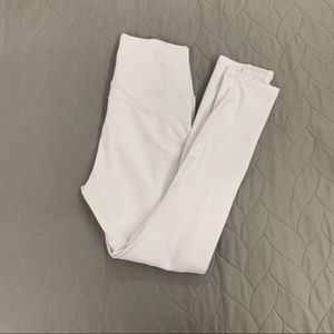 ❌SOLD❌White Fabletics leggings